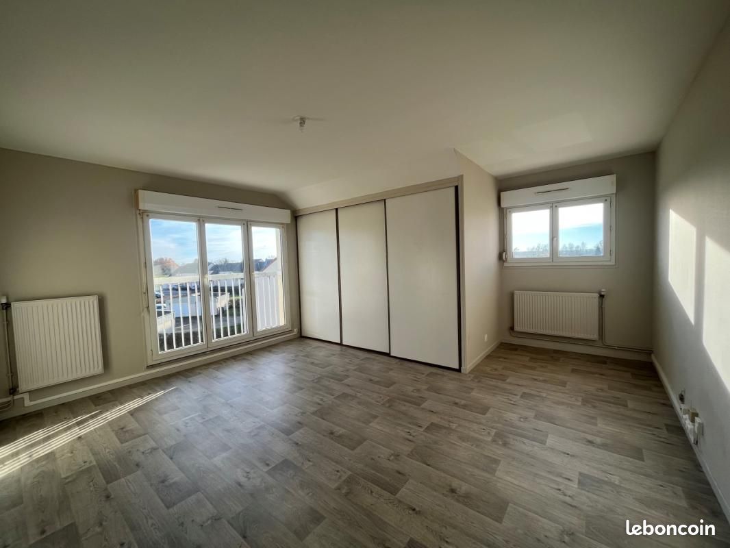 Appartement 3 pièces 71 m² · à Cheny · 71 m² · 570 €/mois