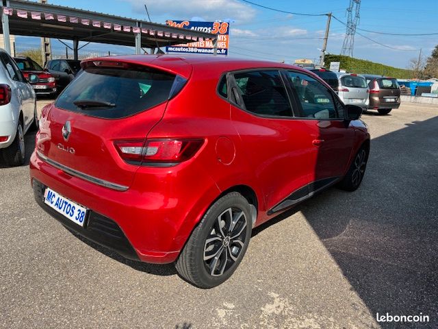 Clio 4 0.9 TCE 90 chevaux limited , GPS , 1 ère main , garantie national (image 5)