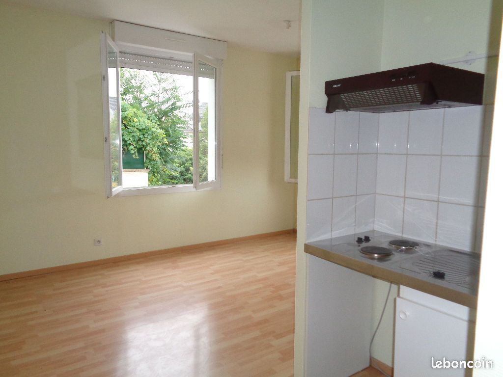 Studio 1 pièce 19 m² - Brive-la-Gaillarde 19100 (image principale 2)