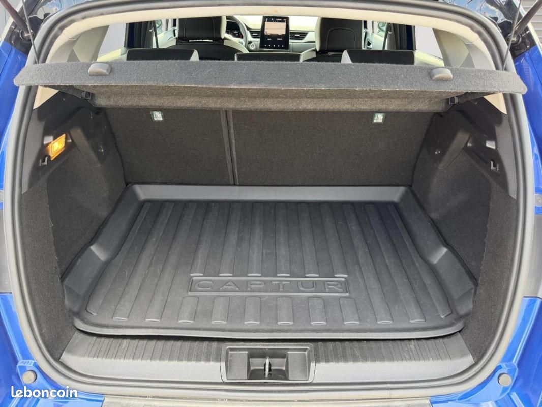 Renault Captur mild hybrid 140 Techno fast track (image 19)