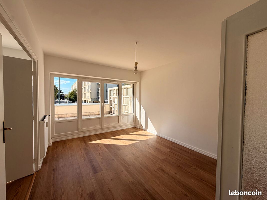Appartement 3 pièces 60 m² · à Valence · 60 m² · 700 €/mois