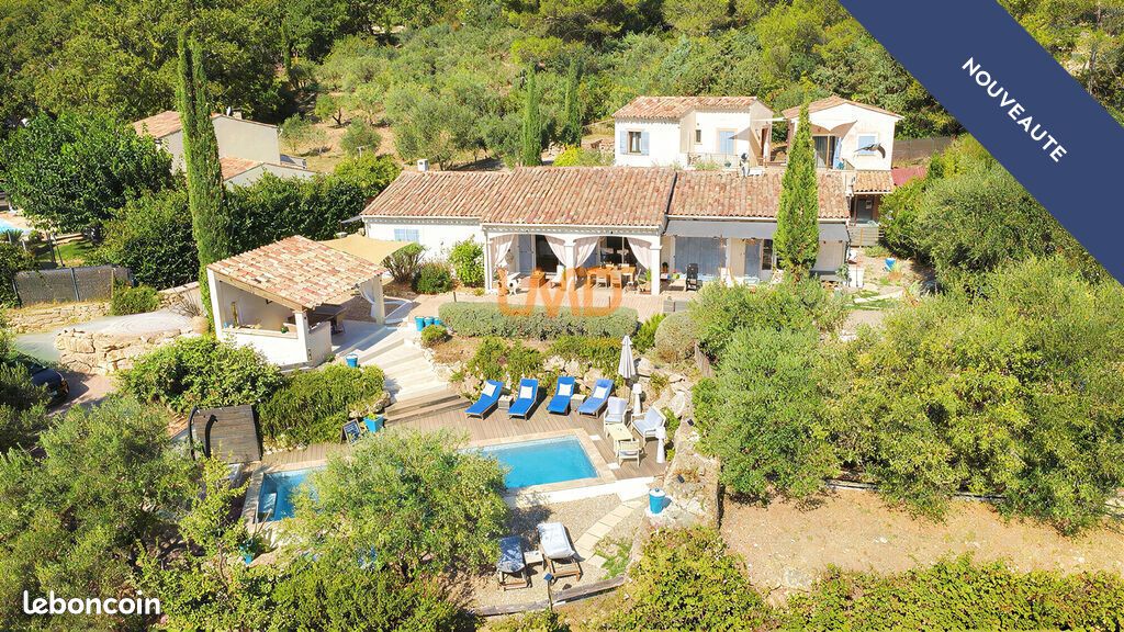 Maison 8 pièces 240 m² · à Callas · 240 m² · 1 135 000 €