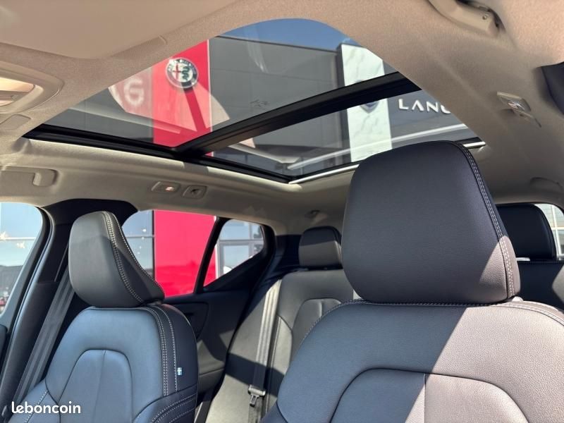 Volvo XC40 B3 163ch Plus DCT 7 (image 18)