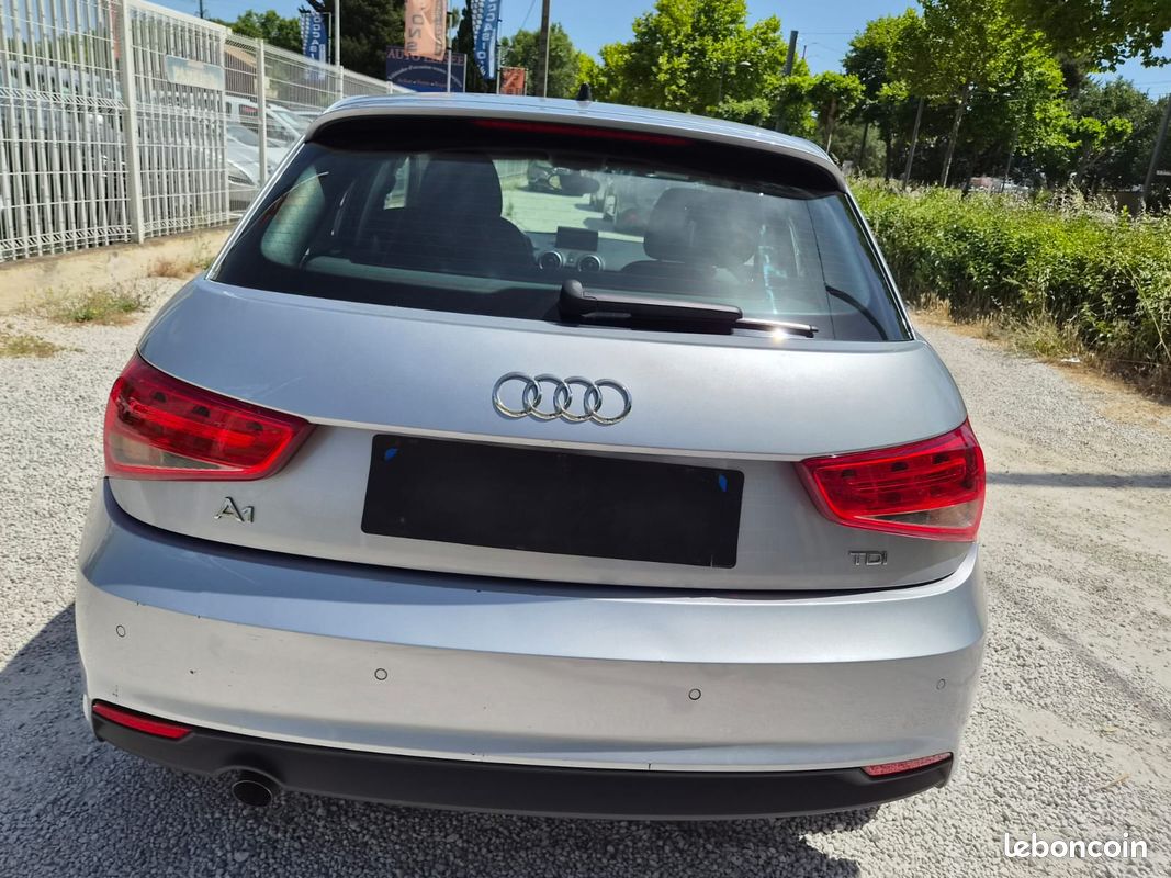 Audi A1 Sportback 1.4 TDI 90cv 2016 (image 7)