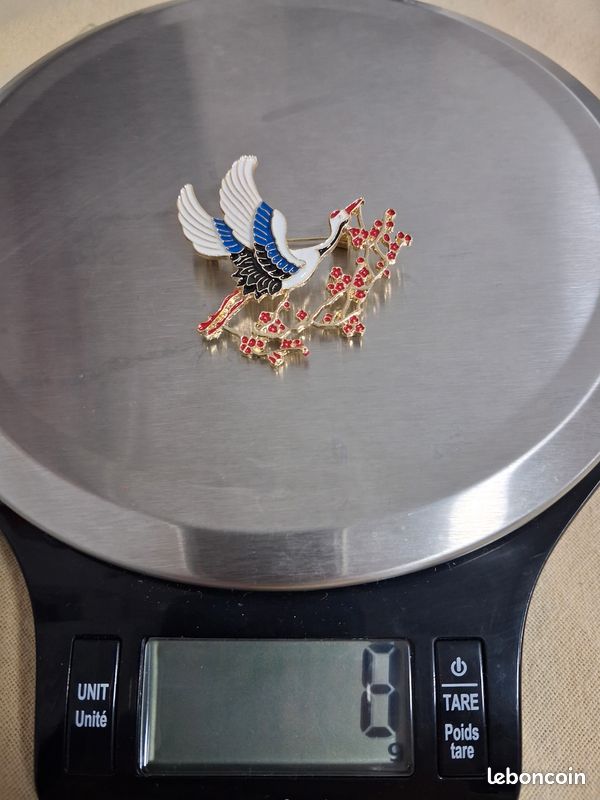 Broche grue du Japon et fleurs de prunier (image 6)