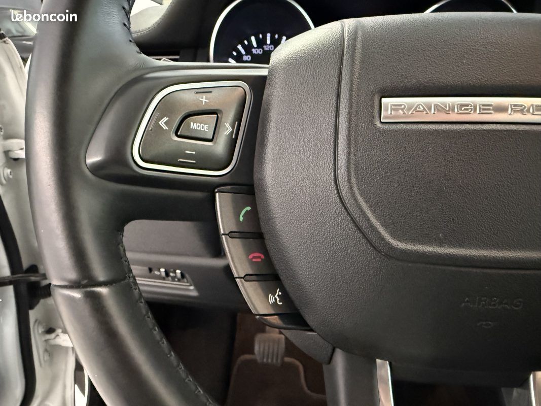 LAND ROVER RANGE ROVER EVOQUE 2.2 TD4 190 ch Pure AWD (image 17)