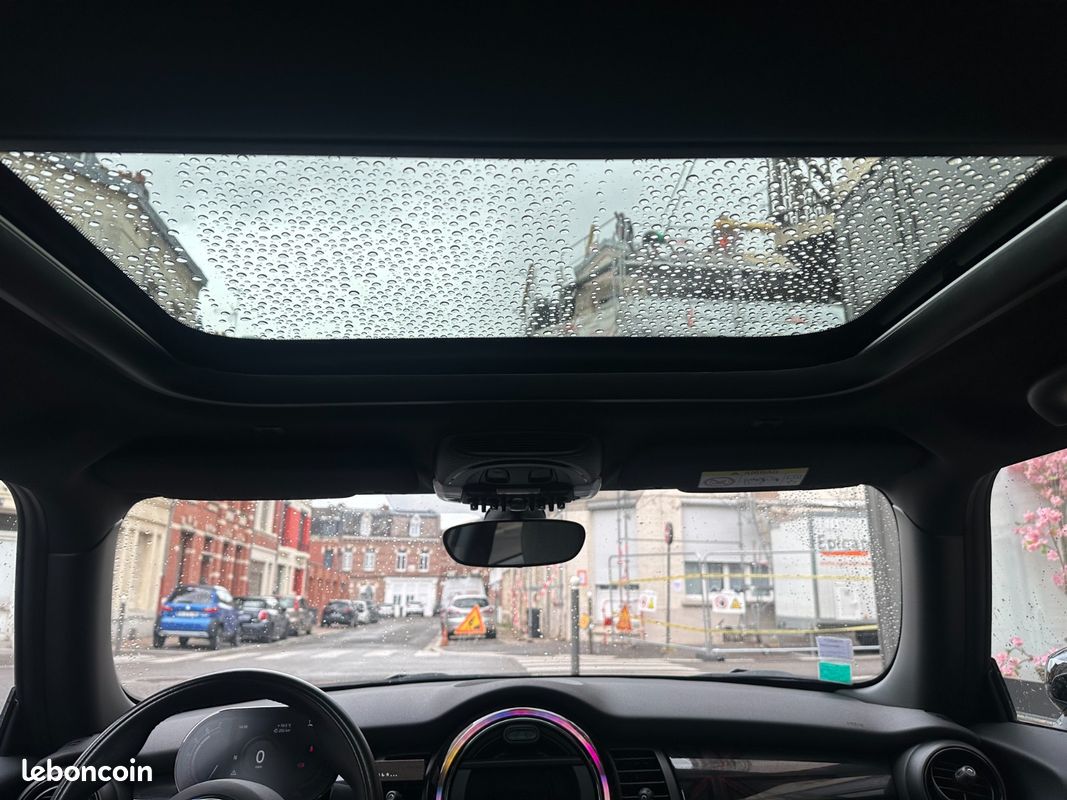Mini cooper s 2.0 l greenwich / toit ouvrant / apple carplay / pneus avant neuf (image 23)