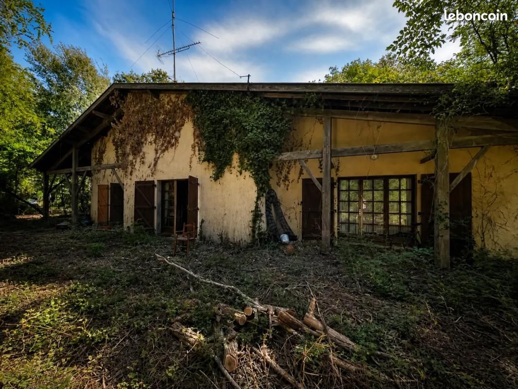 Maison 8 pièces 269 m² · à Saint-Vincent-de-Paul · 269 m² · 220 000 €