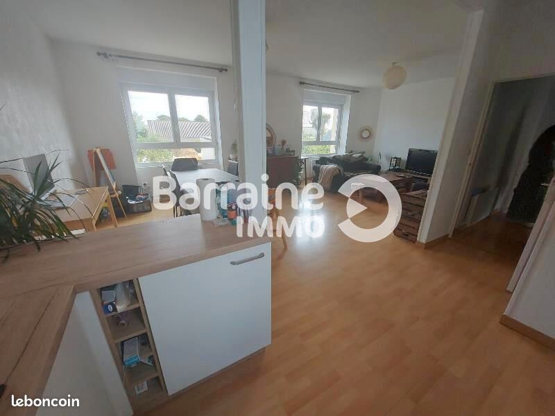 Appartement 3 pièces 73 m² · à Cléder · 73 m² · 591 €/mois