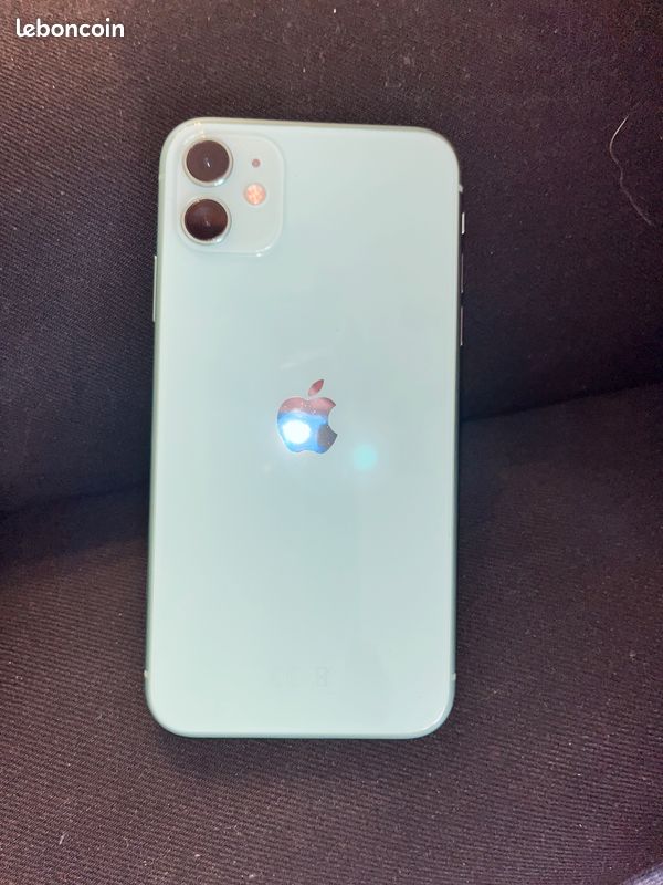 Iphone 11 (image 3)