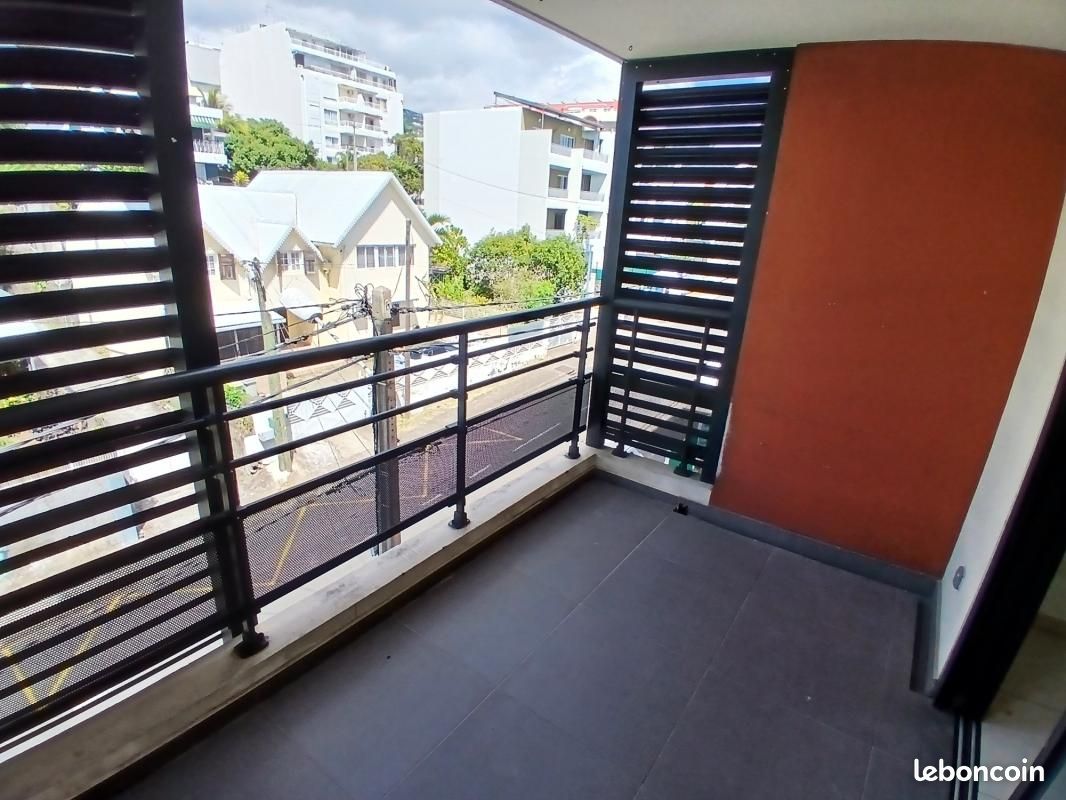 Appartement 2 pièces 36 m² · à Saint-Denis · 36 m² · 614 €