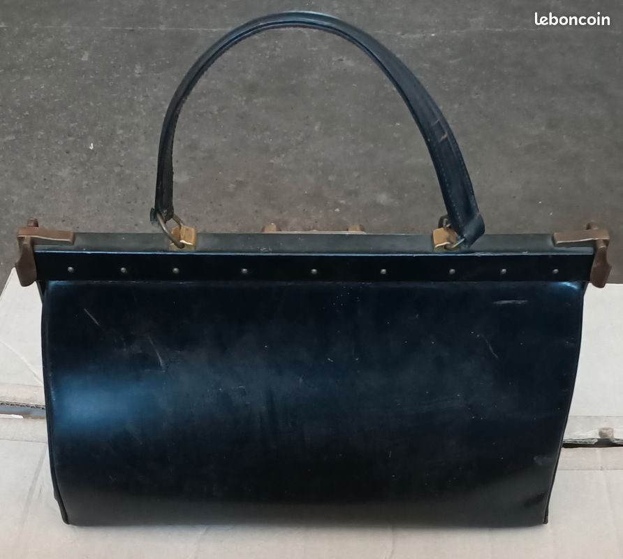 Sac à main ancien en cuir noir (image 2)