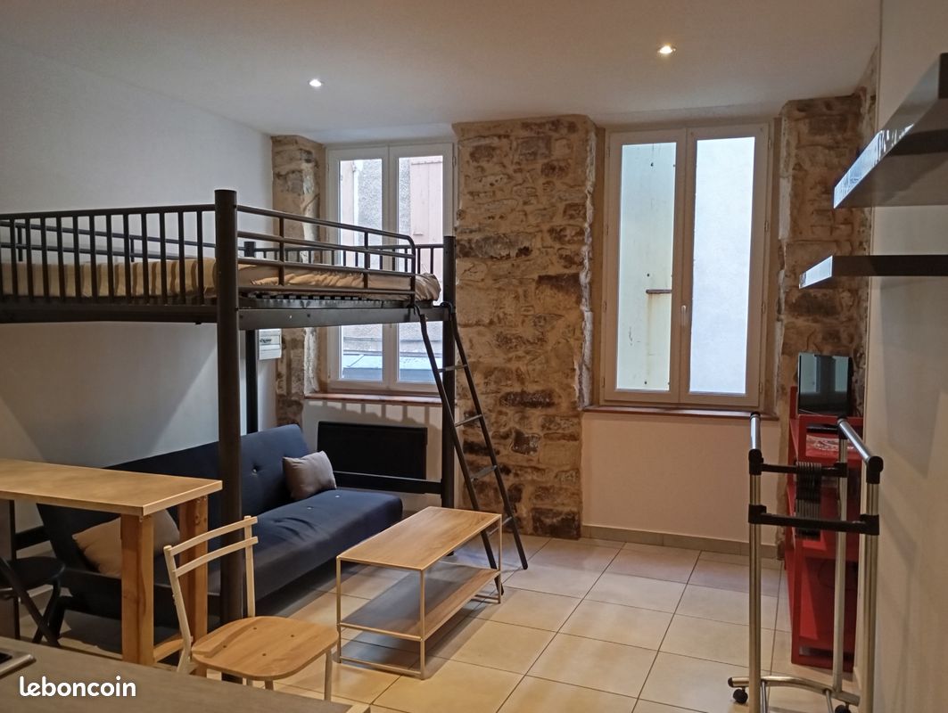 Appartement 1 pièce 24 m² · à Aubenas · 24 m² · 400 €/mois