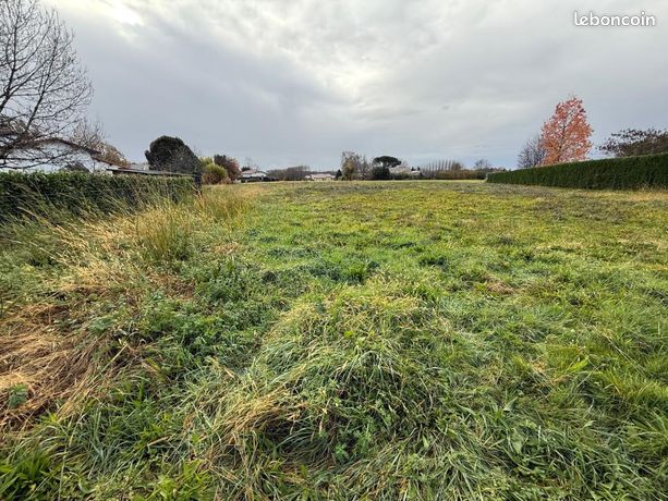 Terrain 748 m² Tethieu