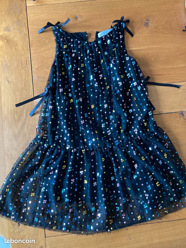 Robe de soirée brillante avec sequin fille 6-8 ans 122cm Zara
