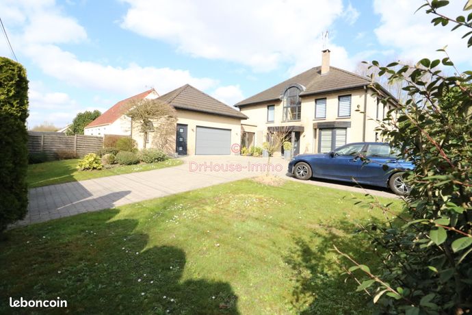 Villa 7 pièces 208 m²