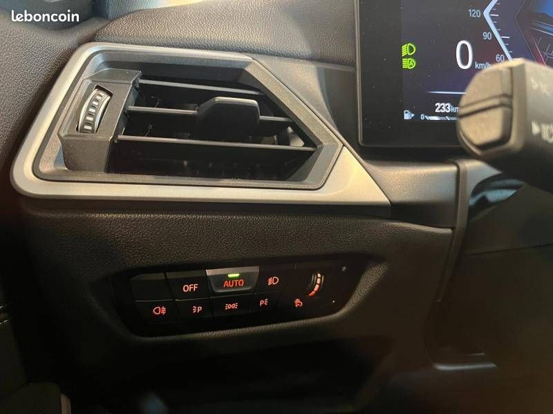 BMW 318i 156 ch BVA8 (image 20)