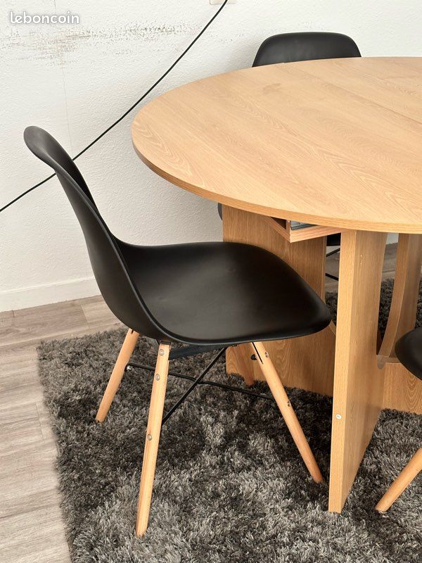 Table a manger ronde en bois extensible (image 6)