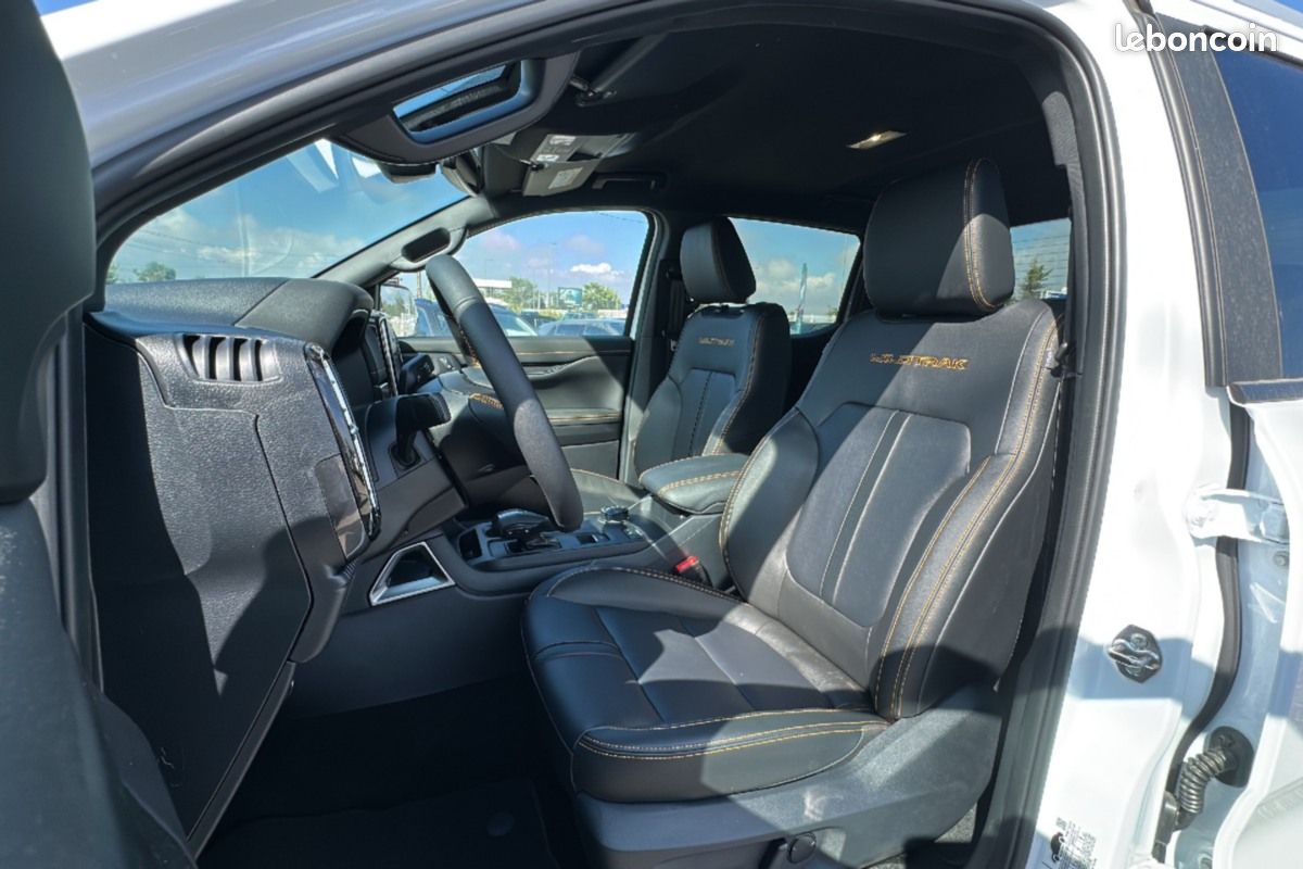 Ford Ranger 2.3 PHEV 281 WILDTRAK PLUS 4PL -17% (image 6)