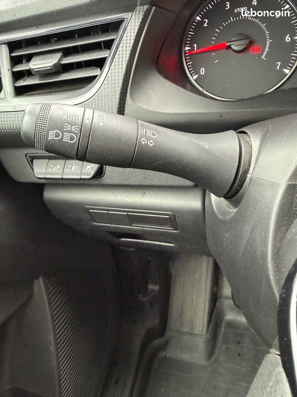 Renault kangoo kangoo express 1.3 tce 130ch l1 extra - bluetooth - regulateur de vitesse - climatisation - (image 16)