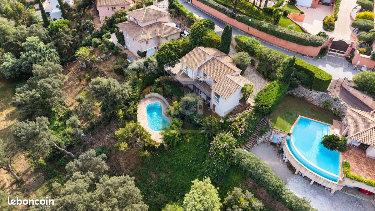 Maison 6 pièces 164 m² · à Sainte-Maxime · 164 m² · 1 275 000 €