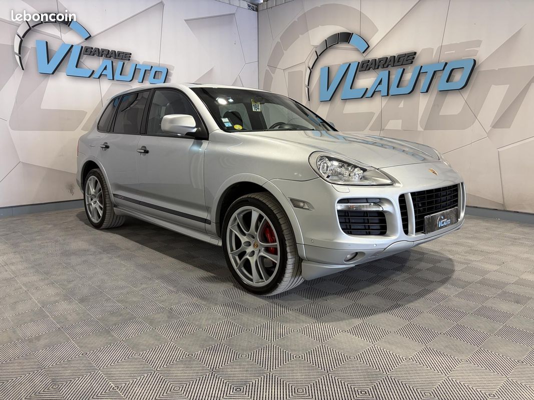 PORSCHE CAYENNE 4.8 V8 GTS Tiptronic S BVA (image 1)