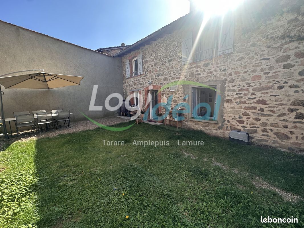 Maison 6 pièces 125 m² · à Cublize · 125 m² · 185 000 €