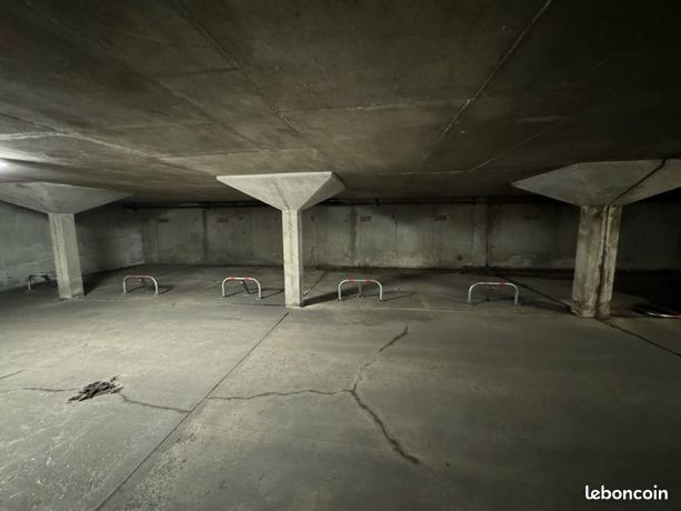 Lot de 7 parkings boxables - Sarcelles