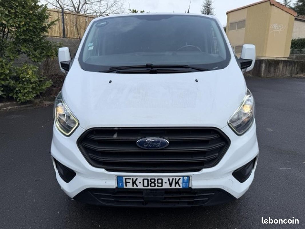 Ford Transit Custom L1H1 20 TDCI 130ch Bv6m Ambiente. 1 ère main. 2 Portes latérales. 95800 kms (image 9)