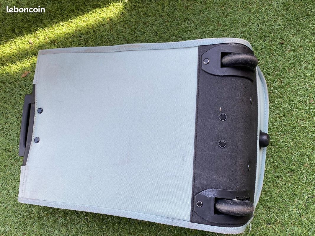 Valise KIPSTA Decathlon verte neuve (image 3)