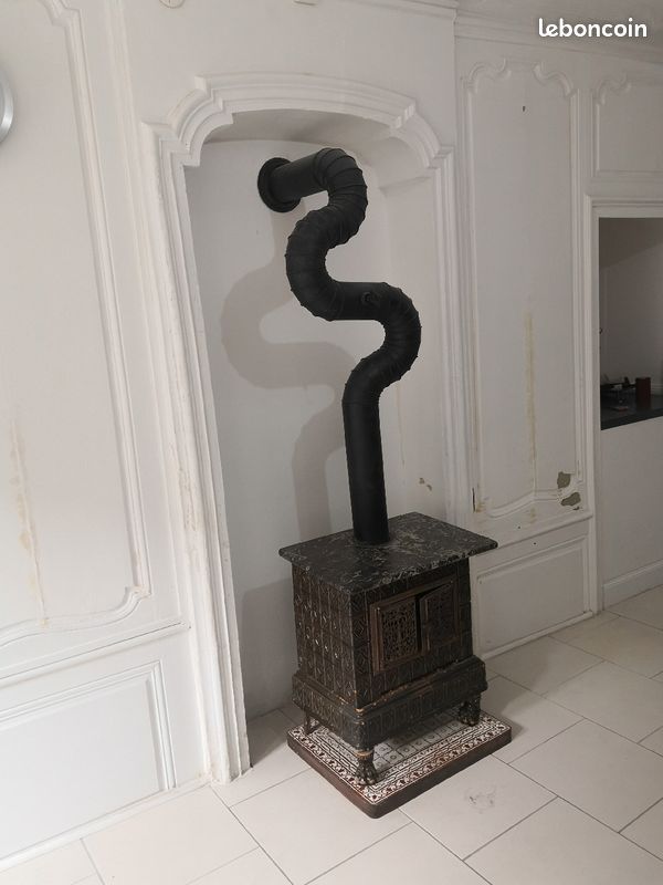 Ancien poêle à bois (image 2)