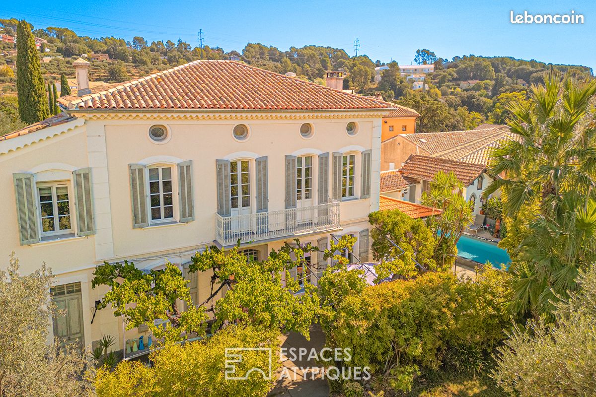Maison 10 pièces 358 m² · à Trans-en-Provence · 358 m² · 1 275 000 €