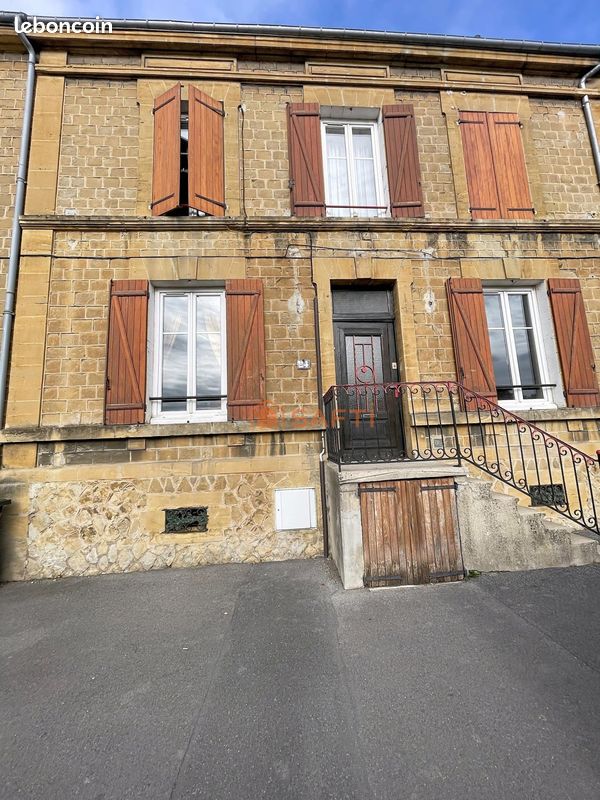 Maison 7 pièces 149 m² · à Charleville-Mézières · 149 m² · 155 000 €