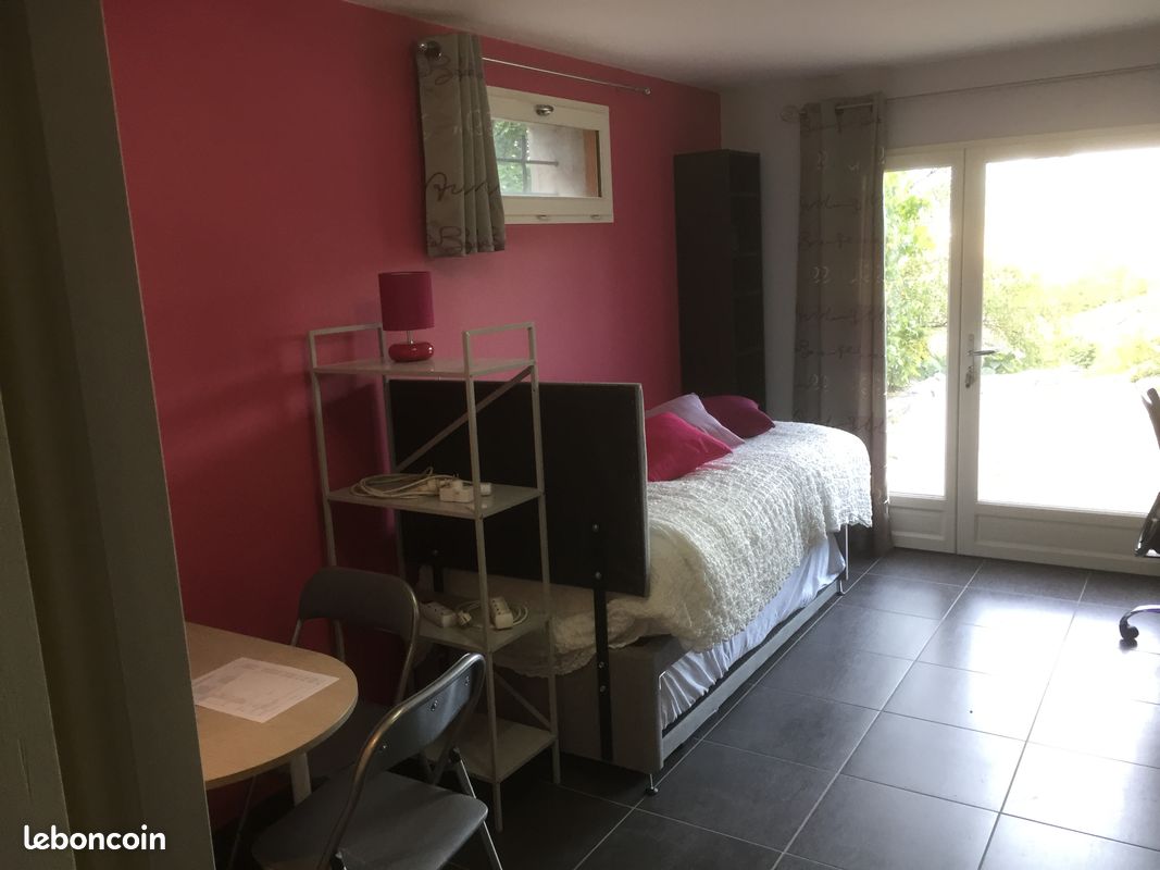 Appartement 1 pièce 23 m² · à Seyssins · 23 m² · 550 €/mois