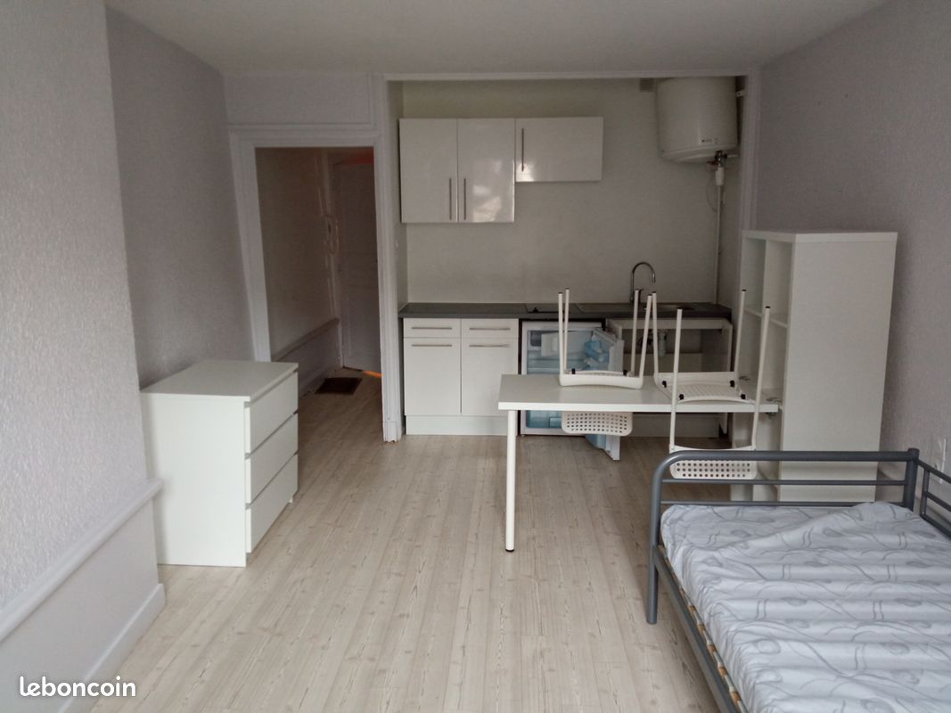 Appartement 1 pièce 24 m² · à Le Puy-en-Velay · 24 m² · 295 €/mois
