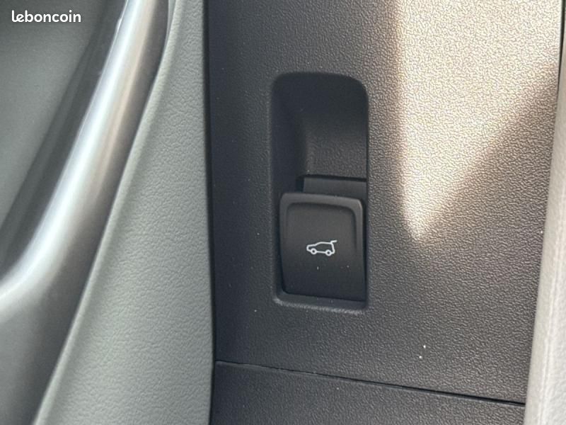 Ford Explorer 286ch Extended Range 77kWh Pack Premium RWD (image 26)