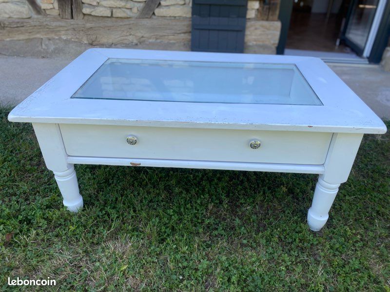 Jolie table basse blanche en bois (image 2)