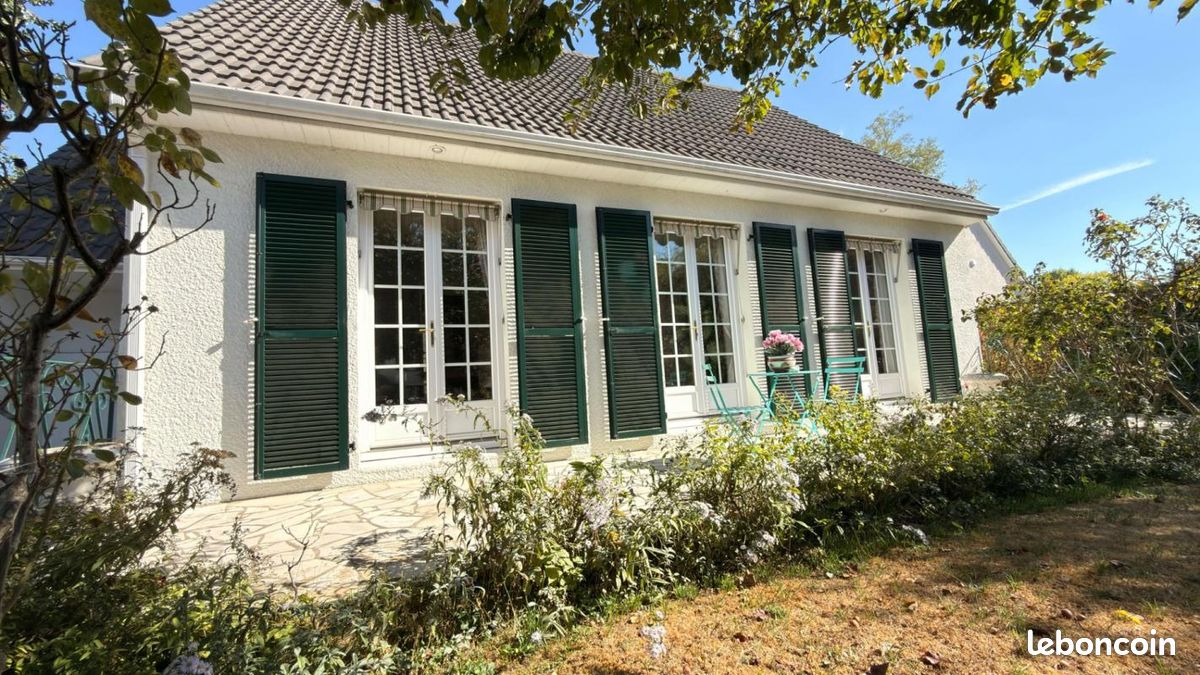 Maison 5 pièces 120 m² · à Gressy · 120 m² · 369 000 €