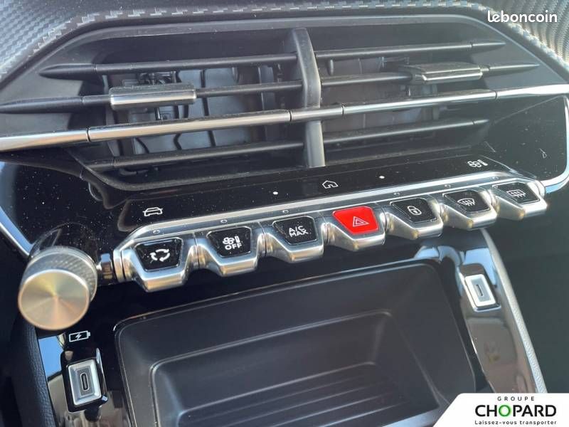 Peugeot 208 Hybrid 100 e-DCS6 Style (image 14)