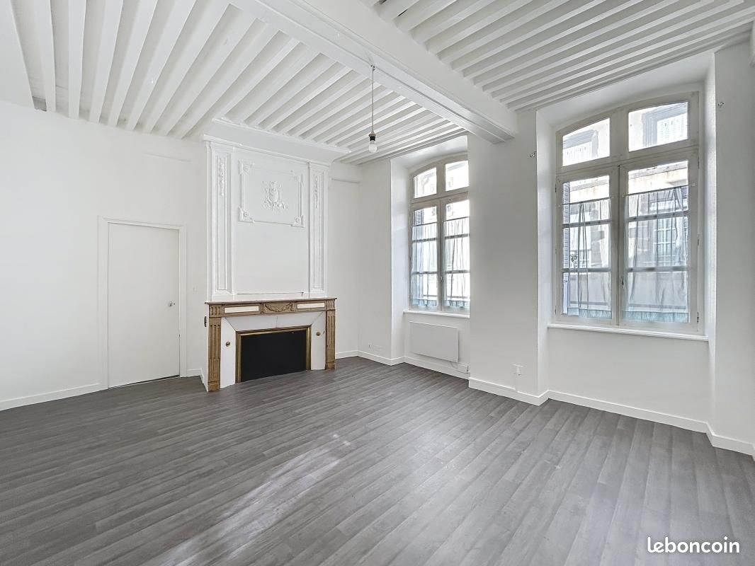 Appartement 2 pièces 60 m² · à Clermont-Ferrand · 60 m² · 650 €