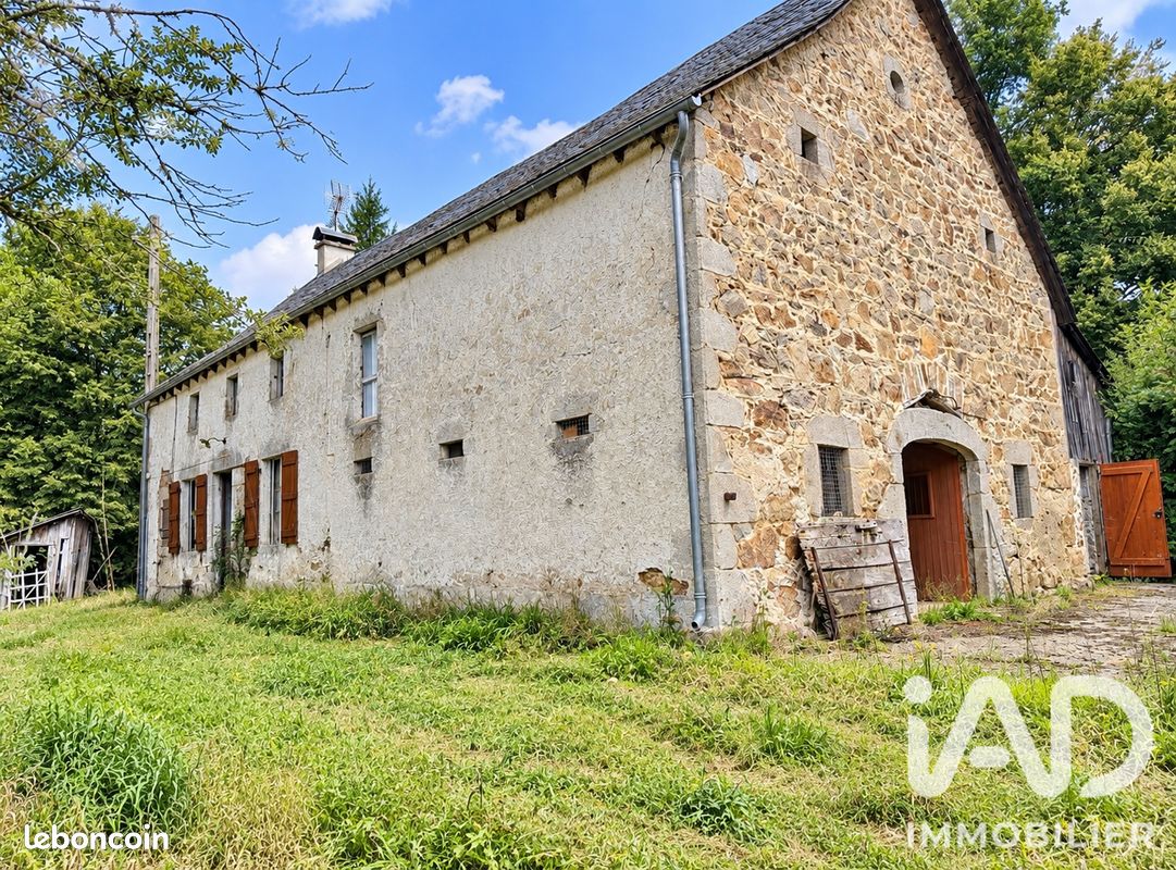 Maison 4 pièces 55 m² · à Sarroux - Saint Julien · 55 m² · 71 000 €