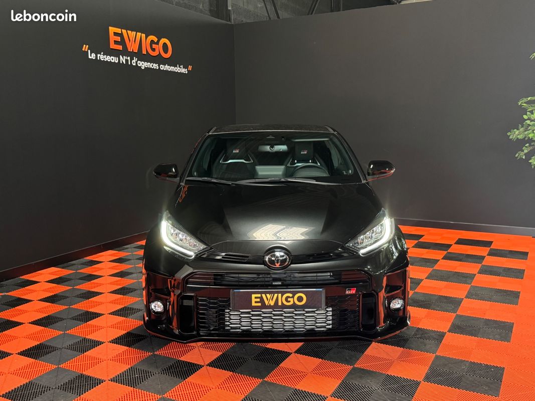 Toyota yaris gr 1.6 4wd 261 ch track pack / camera de recul / carplay / miltek / tva recuperable (image 2)
