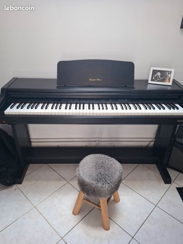 Piano Technics PCM digital piano PX203 - Instruments de musique