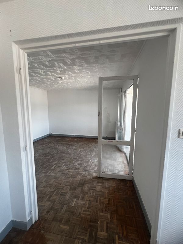 Appartement 3 pièces 56 m² · à Agen · 56 m² · 39 000 €