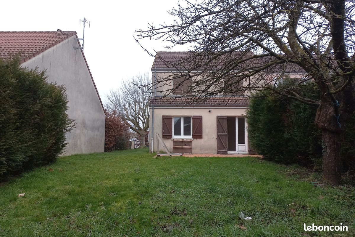 Maison 4 pièces 85 m² · à Pleurs · 85 m² · 97 500 €