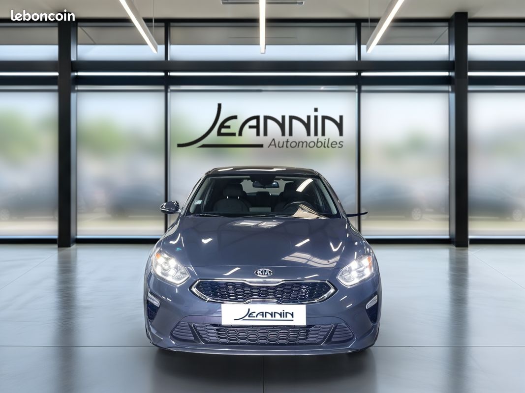 KIA CEED 1.6 CRDi 115 ch ISG DCT7 Active (image 8)