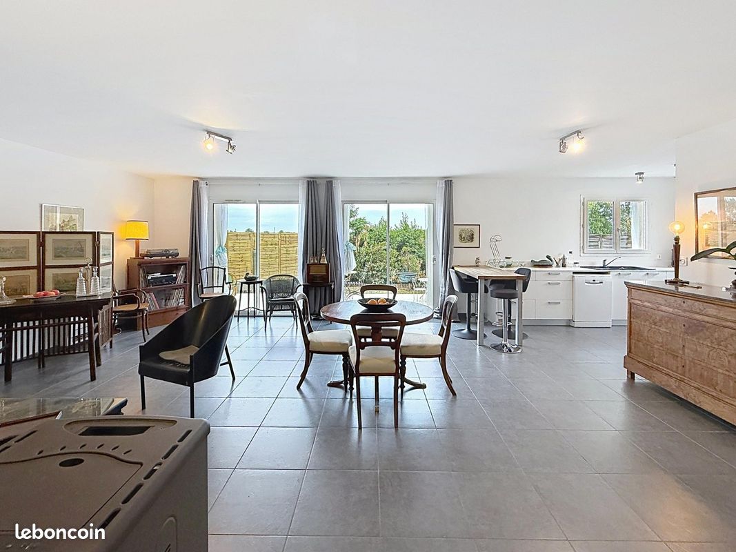 Maison 4 pièces 90 m² · à Latresne · 90 m² · 396 000 €