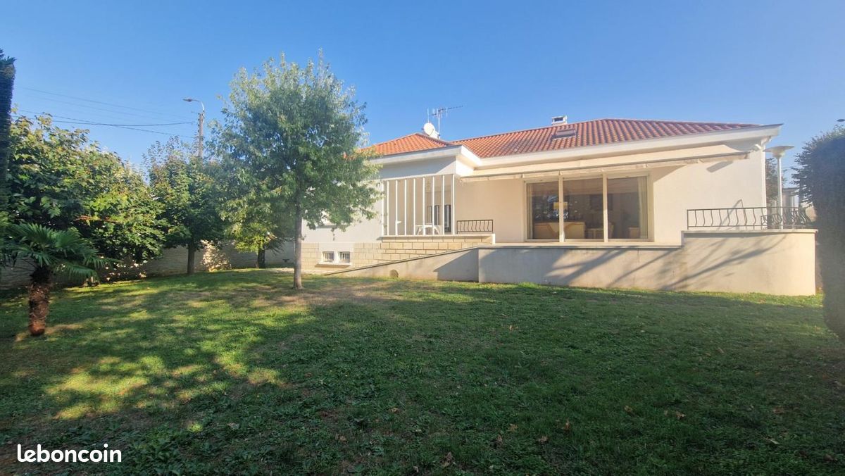 Maison 7 pièces 155 m² · à Niort · 155 m² · 399 400 €