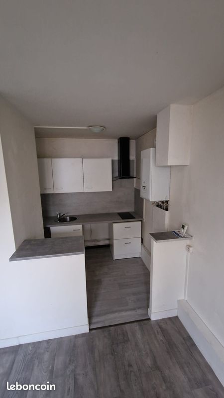 Appartement a louer vierzon - 2 pièce(s) - 64 m2 - Surfyn