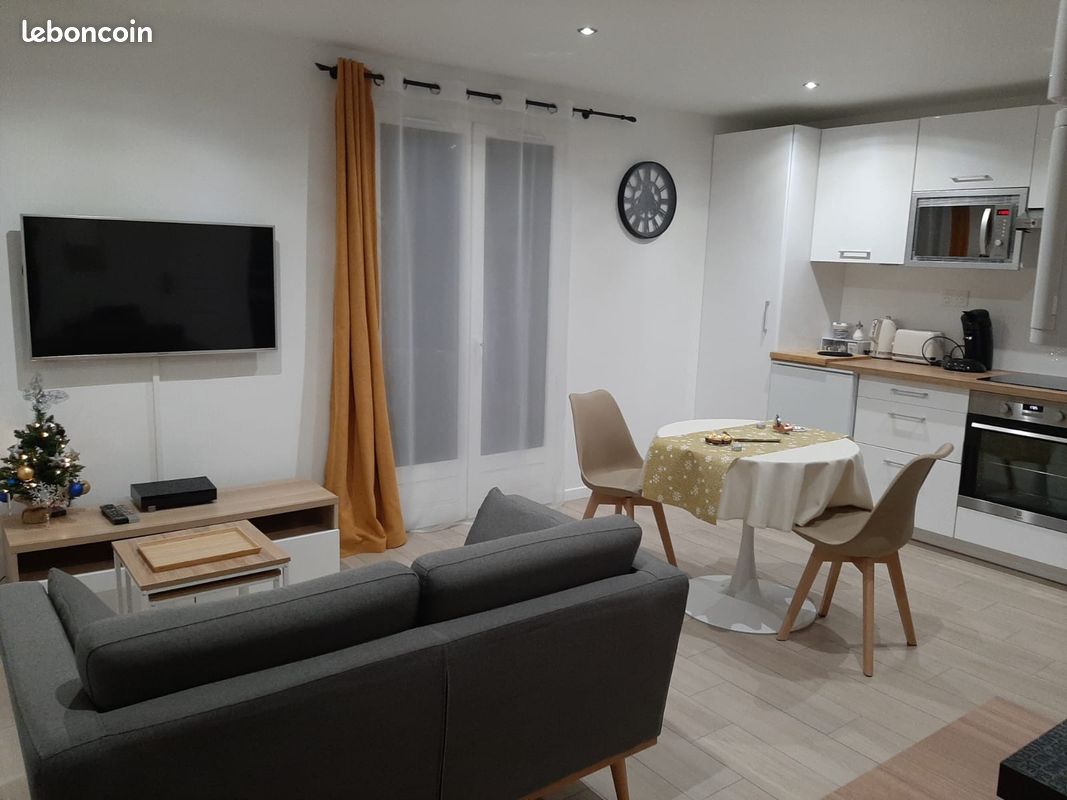Appartement 2 pièces 31 m² · à Fontenay-le-Fleury · 31 m² · 880 €/mois